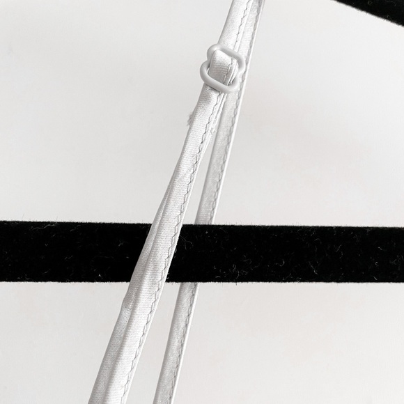 BABATON Benji Camisole (Grey) - Picture 9 of 10